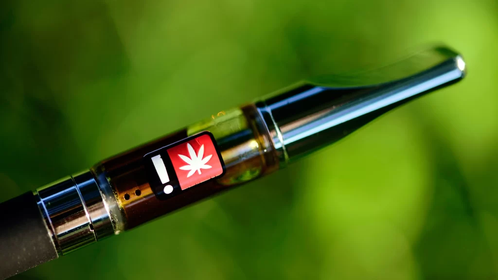 Delta 9 Vape Pens: Are They Safe for Beginners?